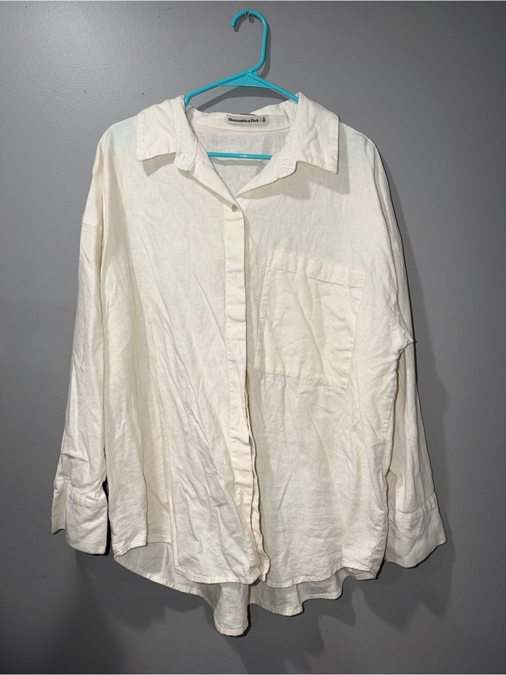 Abercrombie & Fitch Cream Lightweight Button-Down